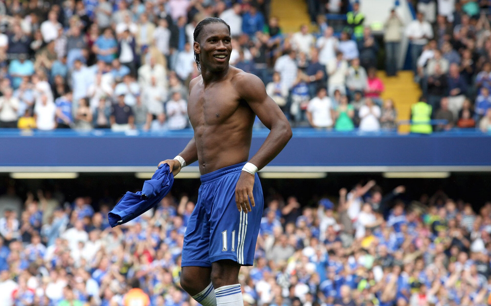 开云-英超裁判团体加强交流，提高判罚一致性，2021赛季英超裁判